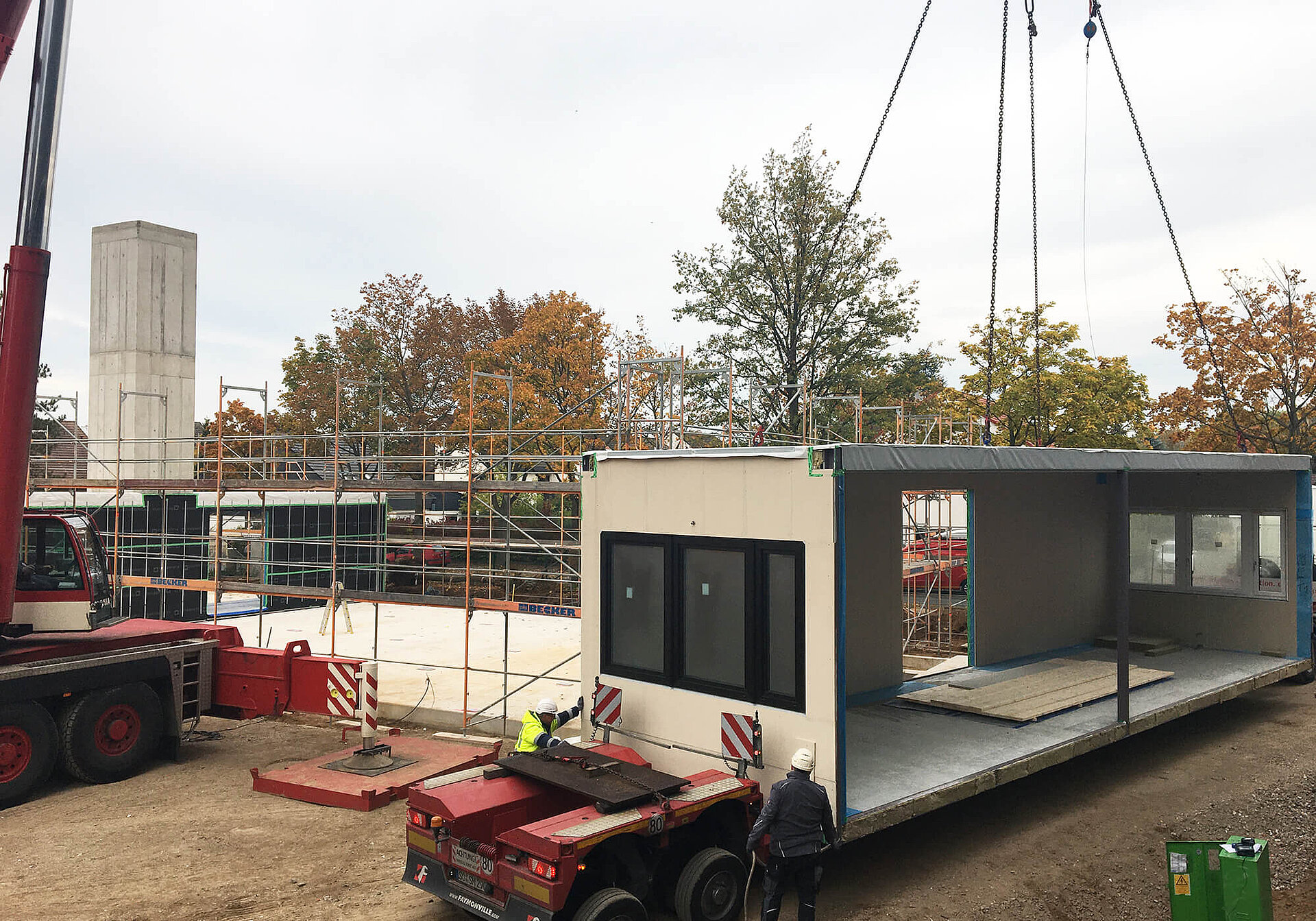 KLEUSBERG Modulmontage LaDaDiVerwaltungsgebäude